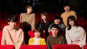 ダウや東京03等の脚本を演じる