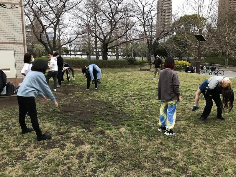 野外での練習風景