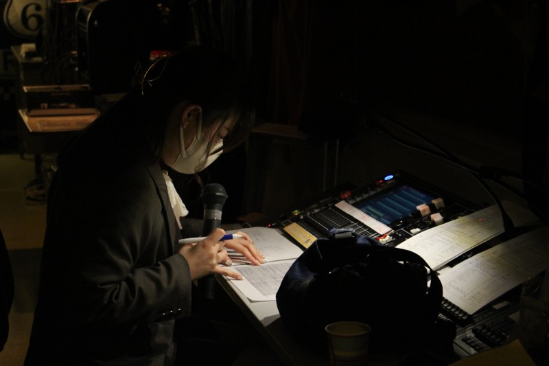 照明きっかけ練習風景